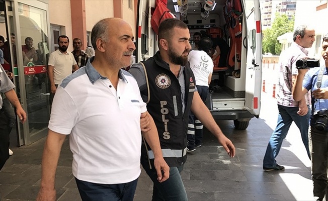 Eski Batman Üniversitesi rektörü FETÖ soruşturmasında tutuklandı