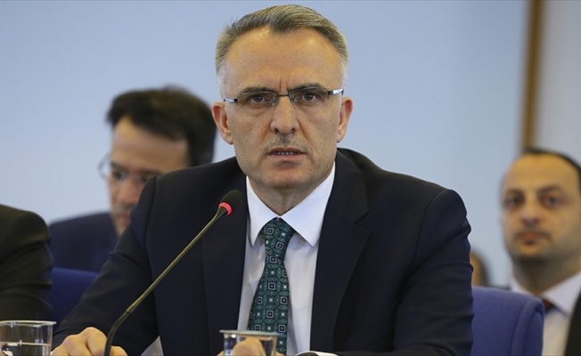 Maliye Bakanı Ağbal: Asgari ücretin düşmemesi için yasal düzenleme önerimiz var