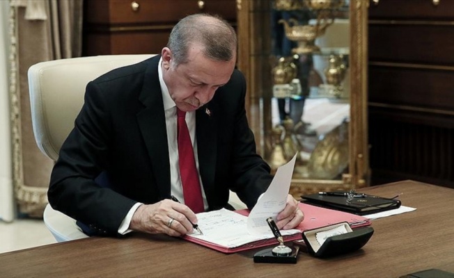 Cumhurbaşkanı Erdoğan d&ouml;rt &uuml;niversiteye rekt&ouml;r atadı