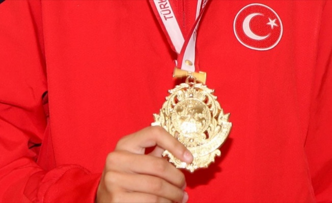 Tekvandoda Avrupa Gençler Şampiyonası'nın ilk gününde 2 altın madalya