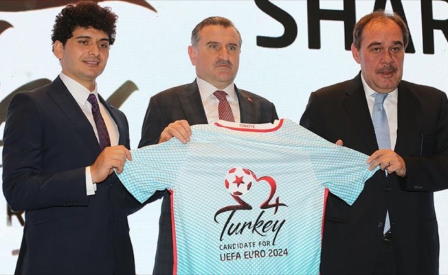 Türkiye'nin EURO 2024 adaylığı logosu tanıtıldı