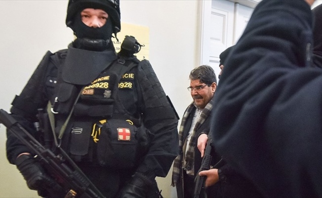 Prof. Dr. Dedeoğlu: Çekya bu ateş topunu başka ülkeye atabilir