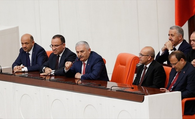 Başbakan Yıldırım: Bu ülkenin başbakanı uçaklara alçakları vurun demiştir