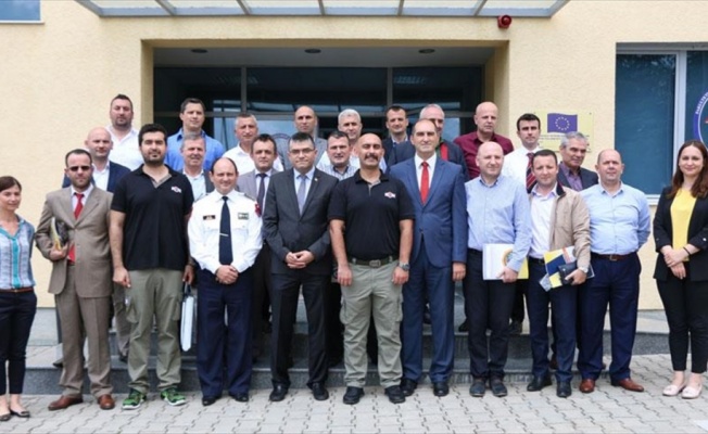 Türk polisinden Arnavutluk polisine eğitim desteği