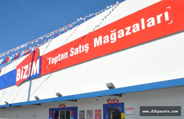 Bizim Toptan on talihli müşterisini Fiat Fiorino sahibi yaptı