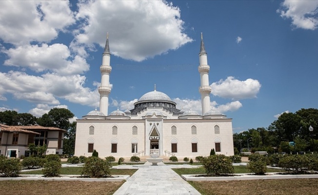 FETÖ ABD’deki Türk camilerini hedef gösteriyor