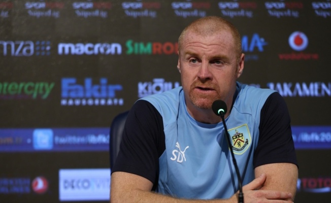 Burnley'nin teknik direkt&ouml;r&uuml; Dyche: Başakşehir tecr&uuml;beli bir takım