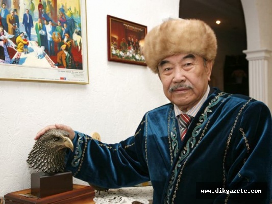Kazak Edebiyatının ünlü yazarı Şerhan Murtaza vefat etti