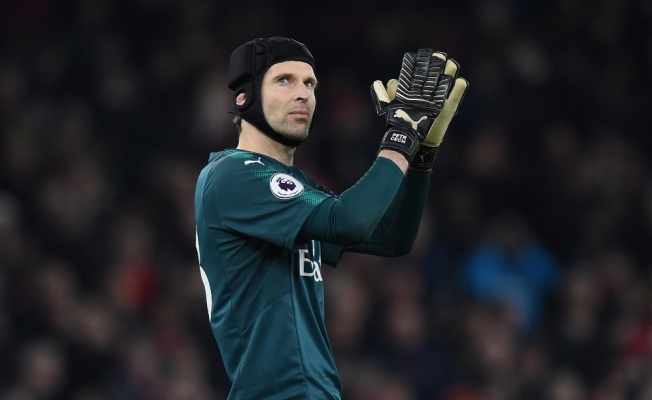 Cech futbolu bırakıyor