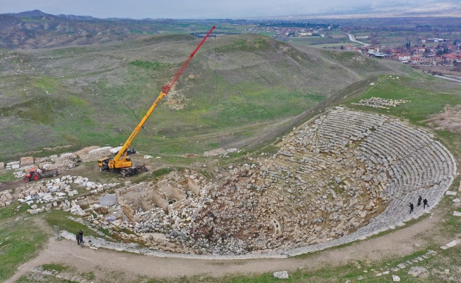 2 bin 200 yıllık Batı Tiyatrosu gün yüzüne çıkıyor