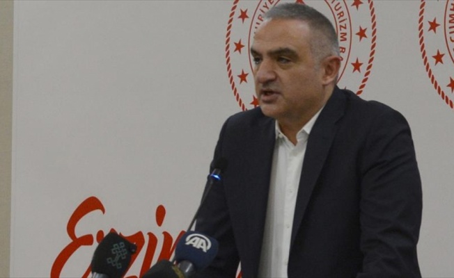 'Hedefimizi 70 milyon turist ve 70 milyar dolar olarak yeniledik'