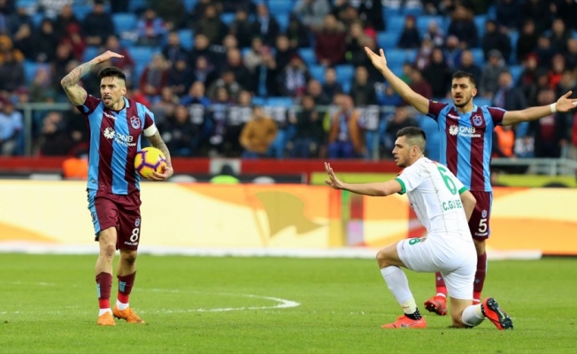 Trabzonspor evinde yıkıldı