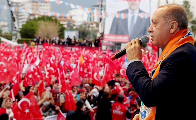 Cumhurbaşkanı Erdoğan: Suriye'nin kuzeyinde terör koridoru oluşturulmasına fırsat vermeyeceğiz