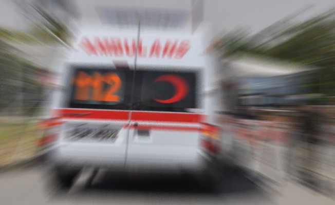 Sporcuları taşıyan midibüs devrildi: 1 ölü, 17 yaralı