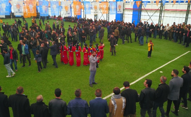 AK Parti’nin Kato Dağı eteklerindeki zafer mitingine yoğun ilgi