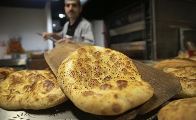 Ankara'da Ramazan pidesi 2,5 liradan İstanbul'da 3 liradan satılacak