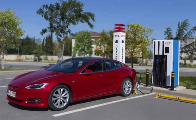 Zorlu Enerji, elektrikli ara&ccedil; şarj istasyonlarını artırıyor