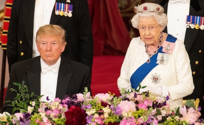 İngiltere Krali&ccedil;esi II. Elizabeth: Yıllarca devam edeceğine inandığım bir ittifakı kutluyoruz