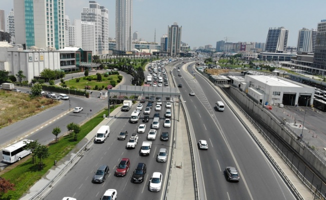 Oylarını kullanıp yollara düştüler