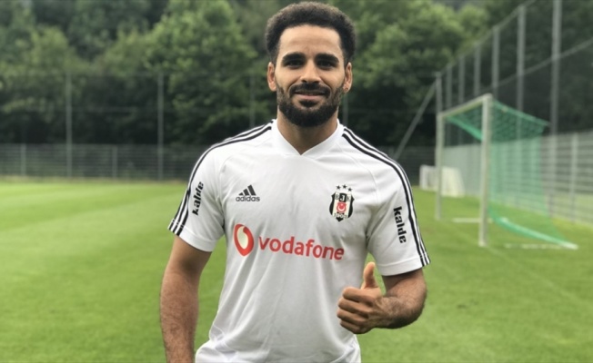 Beşiktaş'ın yeni transferi Douglas: Mutluluğumu anlatacak kelime bulamıyorum
