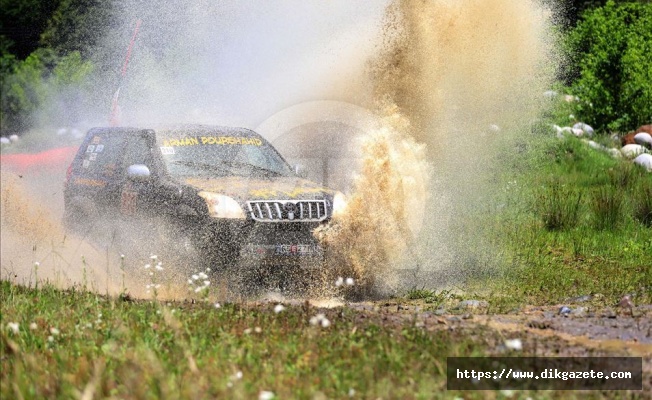 Karadeniz Off-Road Kupası Fırtına Vadisi'nde yapıldı