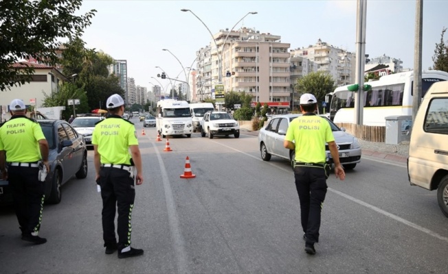 Kurban Bayramı'nda 116 bin 236 trafik personeli g&ouml;rev yapacak