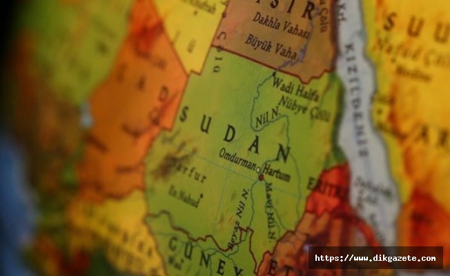 Sudan'da geçiş dönemini başlatacak Anayasal Bildiri anlaşması imzalandı