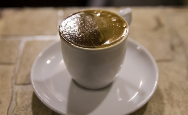 Yatmadan önce kahve ya da çay içmek uykuyu etkilemiyor