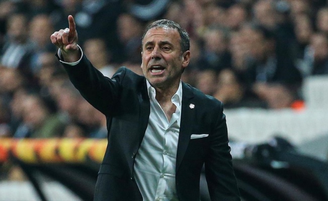 Beşiktaş Teknik Direkt&ouml;r&uuml; Avcı: Taraftarların desteği s&uuml;rd&uuml;k&ccedil;e coşku artacak