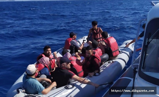 Denizlerde 9 ayda 38 bin düzensiz göçmen yakalandı