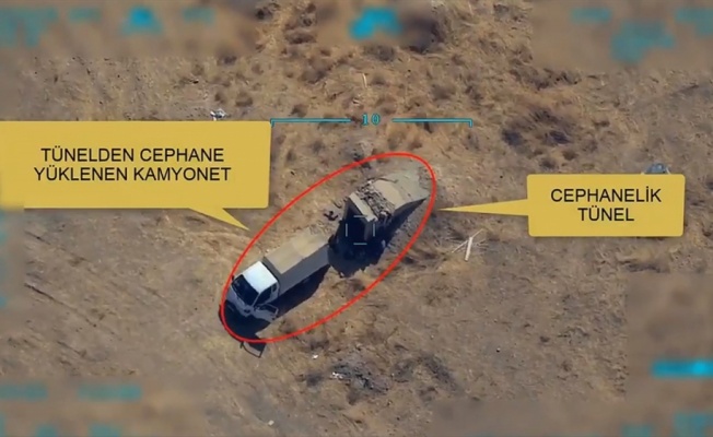 PKK/PYD-YPG'li ter&ouml;ristlere m&uuml;himmat ikmali yapan kamyonet b&ouml;yle vuruldu