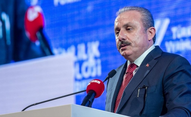 TBMM Başkanı Şentop: İsraf ettiğimiz değerlerle her yıl en az 6 İstanbul Havalimanı yapabiliriz