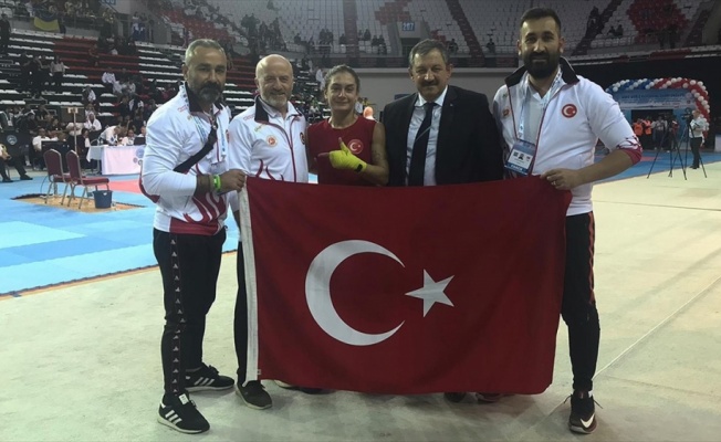 D&uuml;nya Kick Boks Şampiyonası'nda T&uuml;rk sporculardan altın madalya