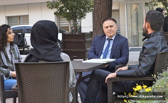 Azerbaycan Türkü profesör, İstanbul'da 'tek millet iki devlet' misyonunu yaşatıyor