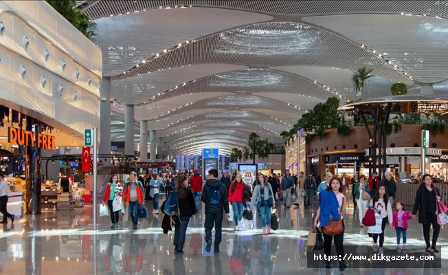 İstanbul Havalimanı'nda “Efsane Cuma“da 12,5 milyon avroluk alışveriş yapıldı