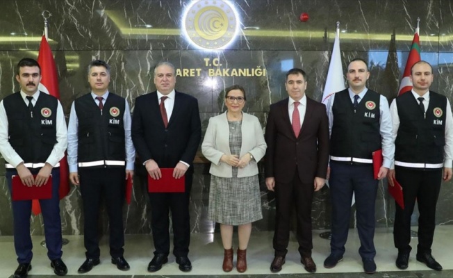 İstanbul'da rekor uyuşturucu ele geçiren 'KİM' ekibine ödül