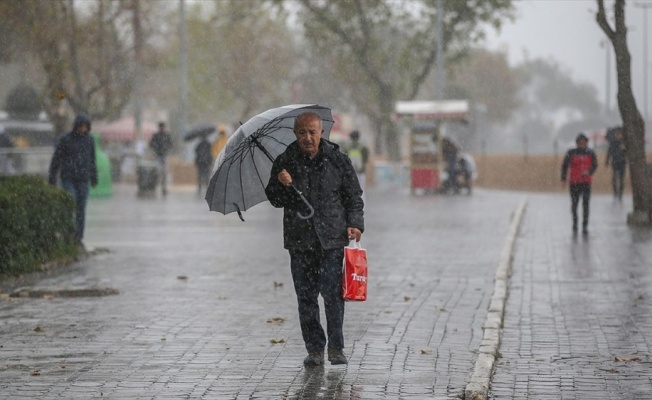 Meteorolojiden yağış ve fırtına uyarısı