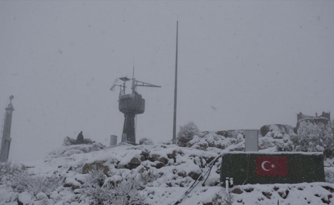 Şırnak'ta sınır birliklerine paratoner sistemi kuruldu