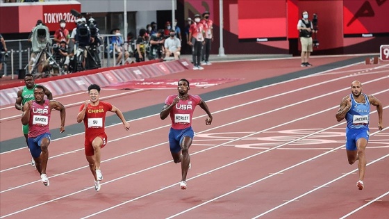 2020 Tokyo Olimpiyat Oyunları'nın dokuzuncu gününde yüzmede ve atletizmde dünya rekoru kırıldı