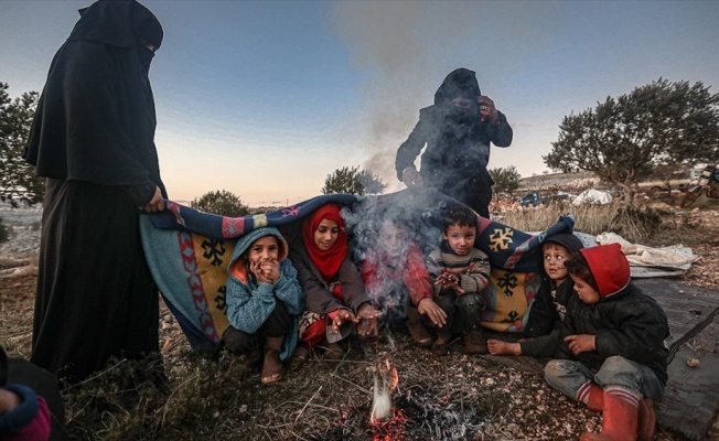 13 bine yakın sivil daha Türkiye sınırı yakınlarına göç etti