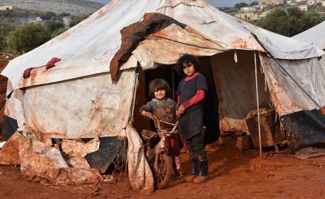 İdlib'de ateşkese rağmen 50 sivil öldü, 31 binden fazla kişi göç etti