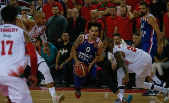 ING Basketbol Süper Ligi'nde ilk yarının lideri Anadolu Efes