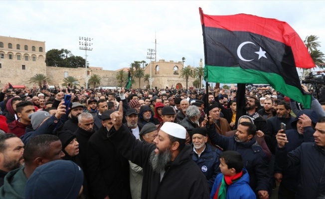 Libya'nın Misrata kentinde gece sokağa çıkma yasağı ilan edildi