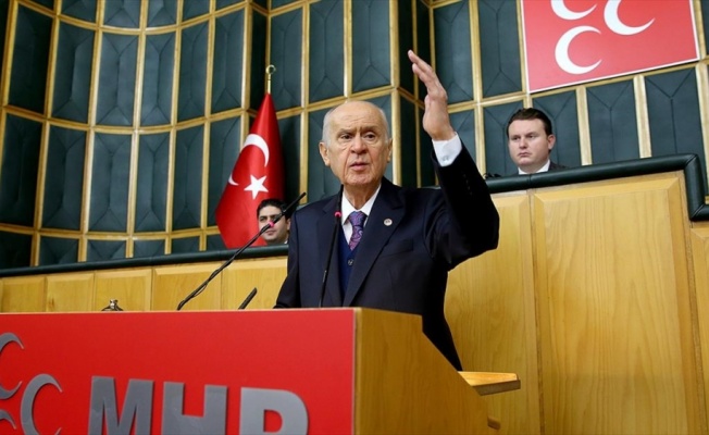 MHP Genel Başkanı Bah&ccedil;eli: CHP&rsquo;ye diyorum ki, &ccedil;adır tiyatronuzu ya Kandil&rsquo;de kurun ya da Pensilvanya&rsquo;ya a&ccedil;ın