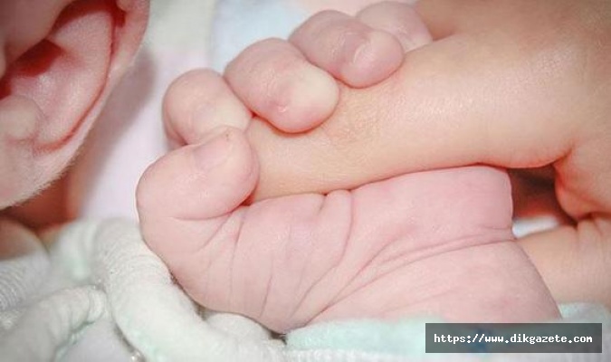 Rusya&#039;da doğan Timur Rıfat adlı Türk bebek, Rus televizyonunda günün konusu oldu