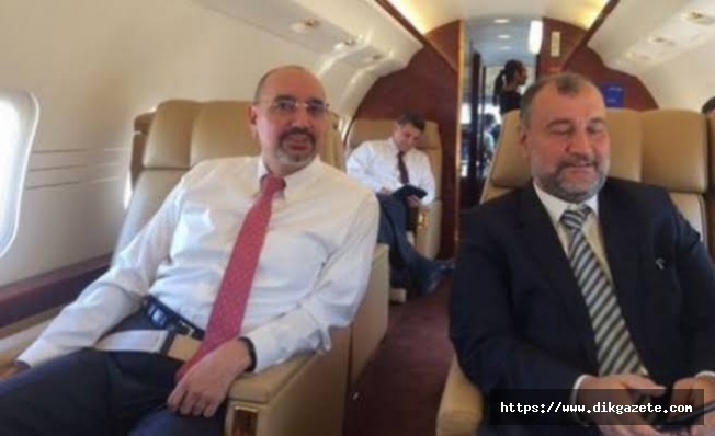 Yıldız Holding'de Murat Ülker başkanlık görevini Ali Ülker'e devretti