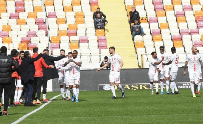 Antalyaspor ligde ve kupada çıkışını sürdürmek istiyor