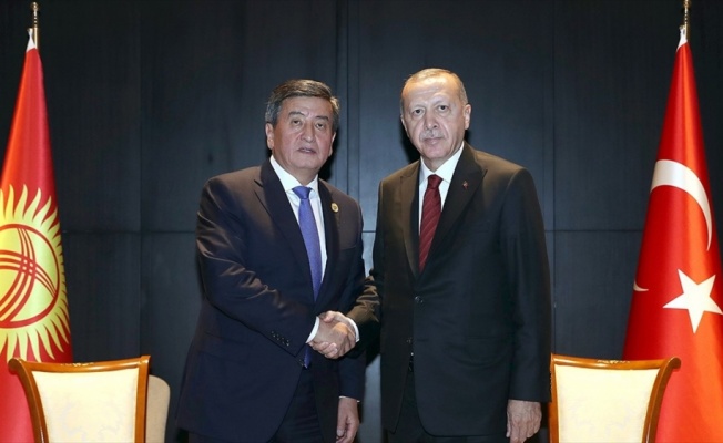 Cumhurbaşkanı Erdoğan Kırgız mevkidaşı Ceenbekov ile telefonda görüştü