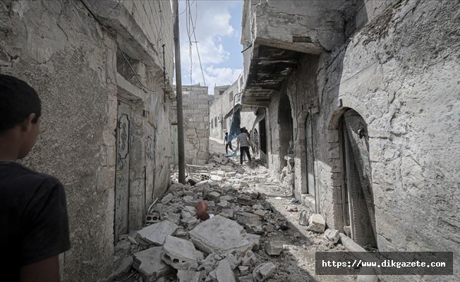 Esed rejimi anlaşmalara rağmen İdlib'in yarıya yakınını ele geçirdi