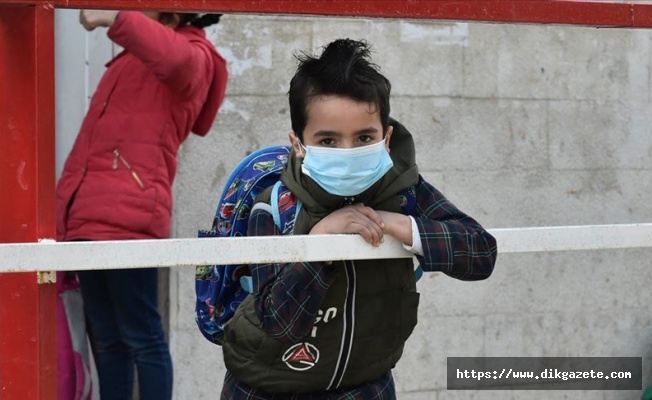 Lübnan&#039;da Kovid -19 nedeniyle eğitime bir hafta ara verildi